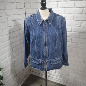 C.J. Banks Ladies Size X = (US 14W) Full Zip Medium Wash Jean Jacket